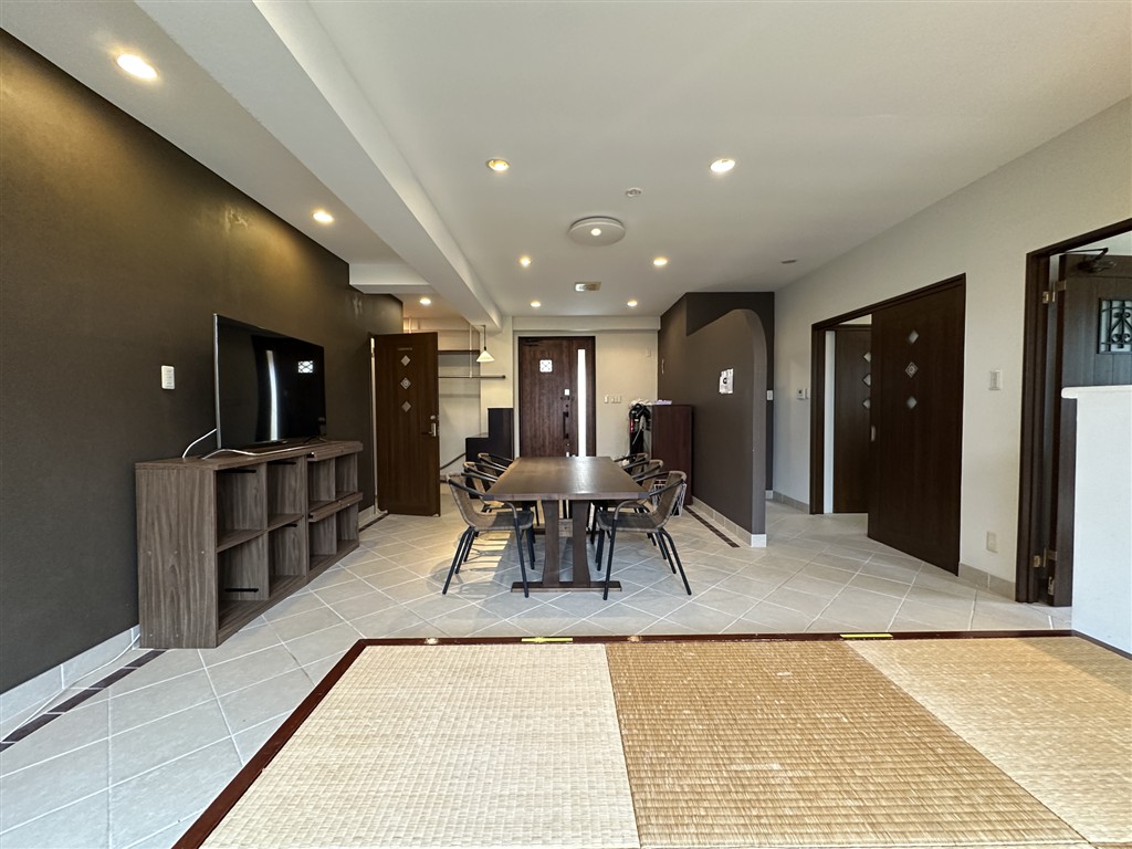 池間島 ｵｰｼｬﾝﾋﾞｭｰ簡易宿泊所許可取得済み RC造2階建 建物55坪 土地110坪　