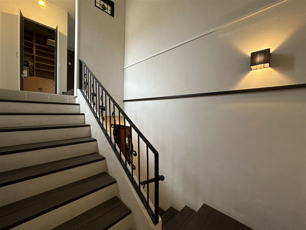 池間島 ｵｰｼｬﾝﾋﾞｭｰ簡易宿泊所許可取得済み RC造2階建 建物55坪 土地110坪　