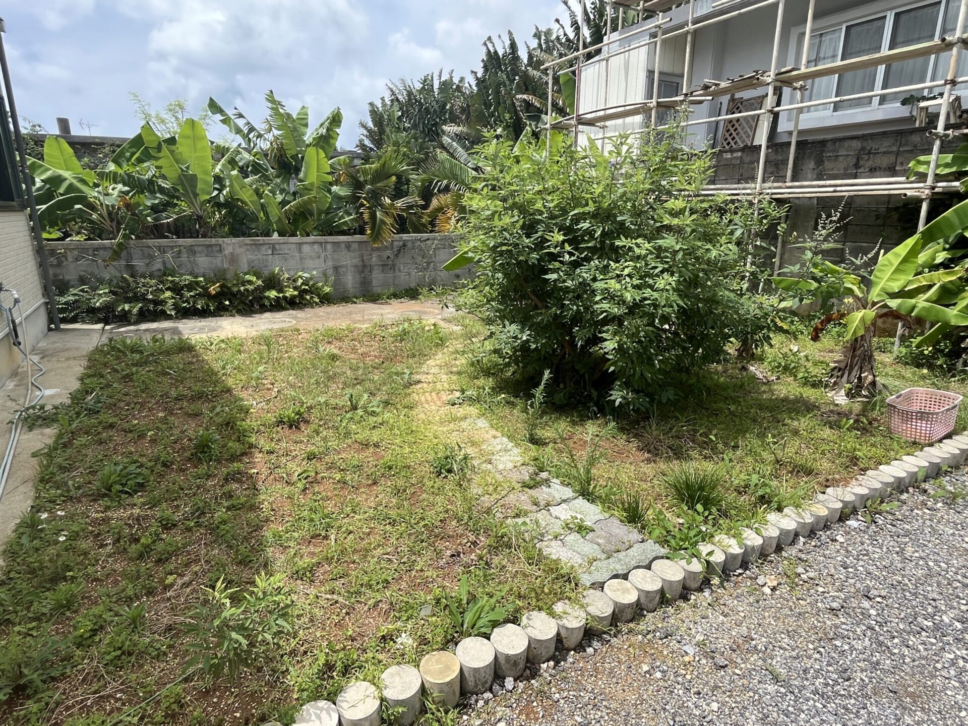 平良下里　腰原食堂近く　木造平屋建　4LDK　建物27坪　土地140坪