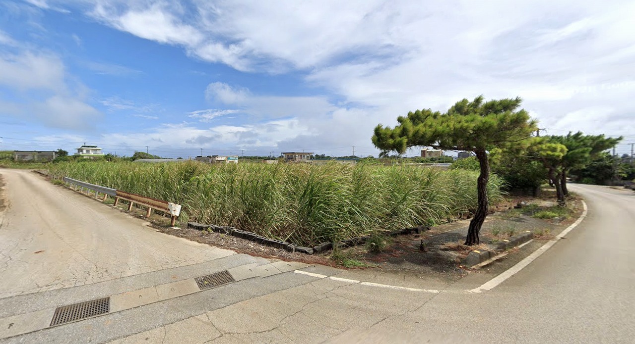 伊良部　渡口の浜近く　356坪　宅地