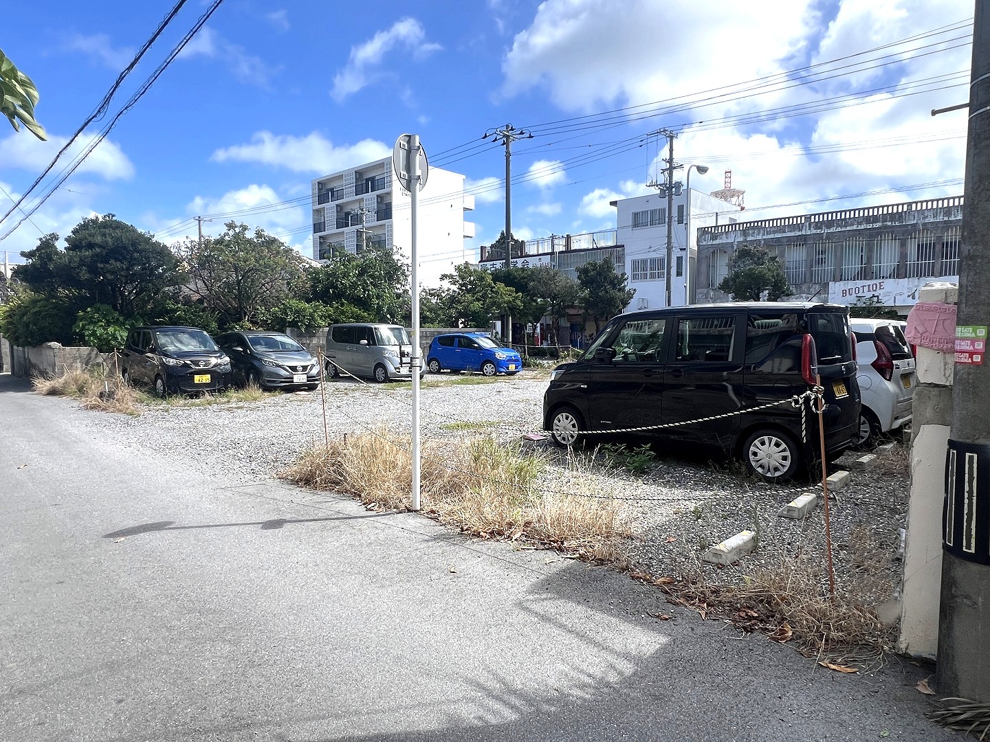平良西里　サンエーショッピングタウン近く　約87坪　宅地
