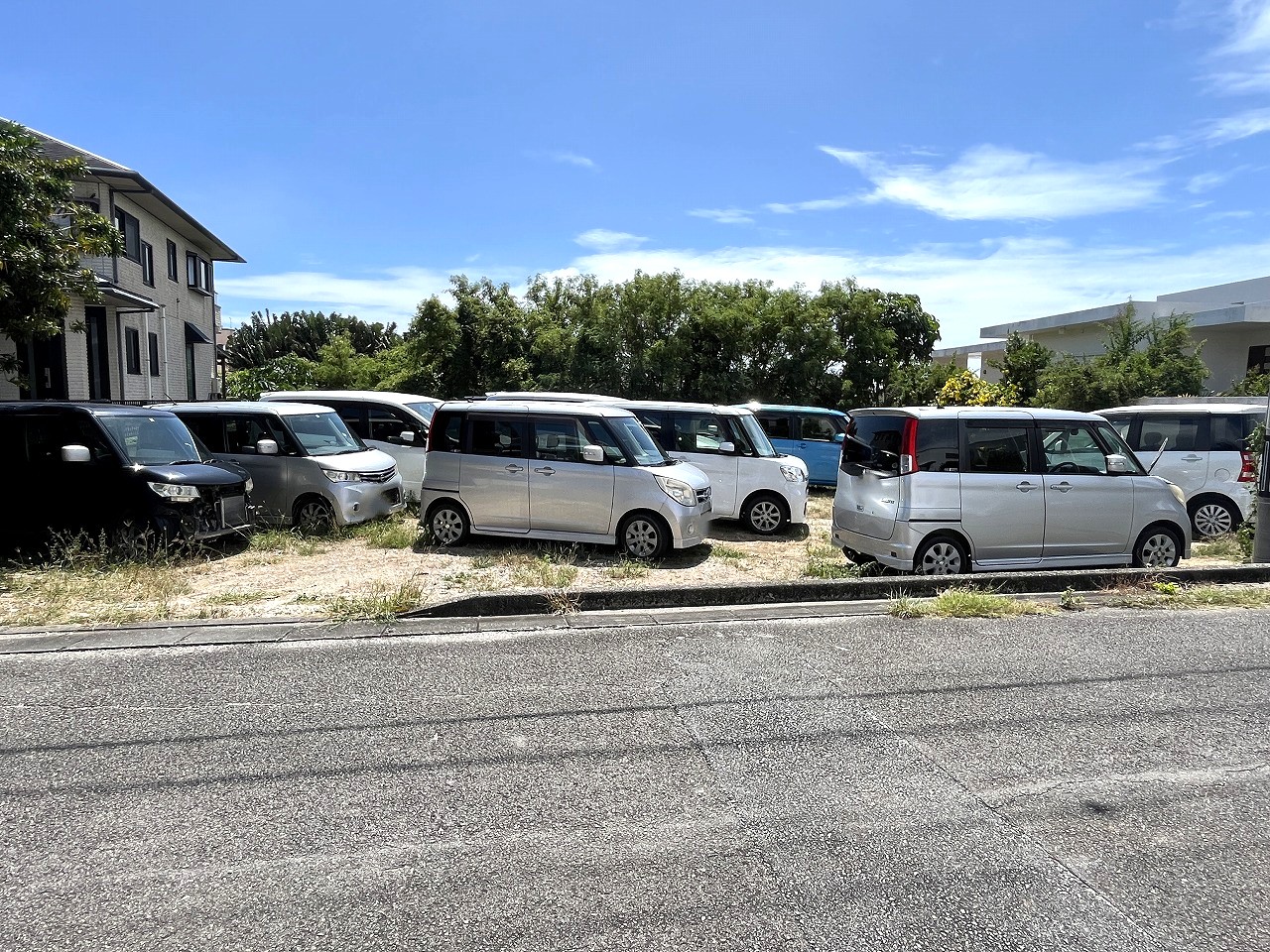 平良東仲宗根　陸上競技場近く　約178坪　畑