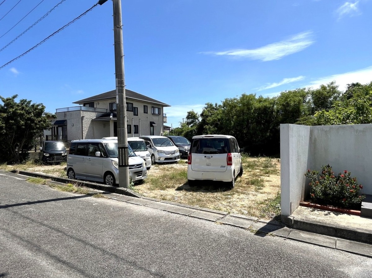 【分筆相談可能】平良東仲宗根　陸上競技場近く　約178坪　畑