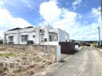 平良久貝　稲村耳鼻科近く　RC造平屋建　建物38坪　土地100坪