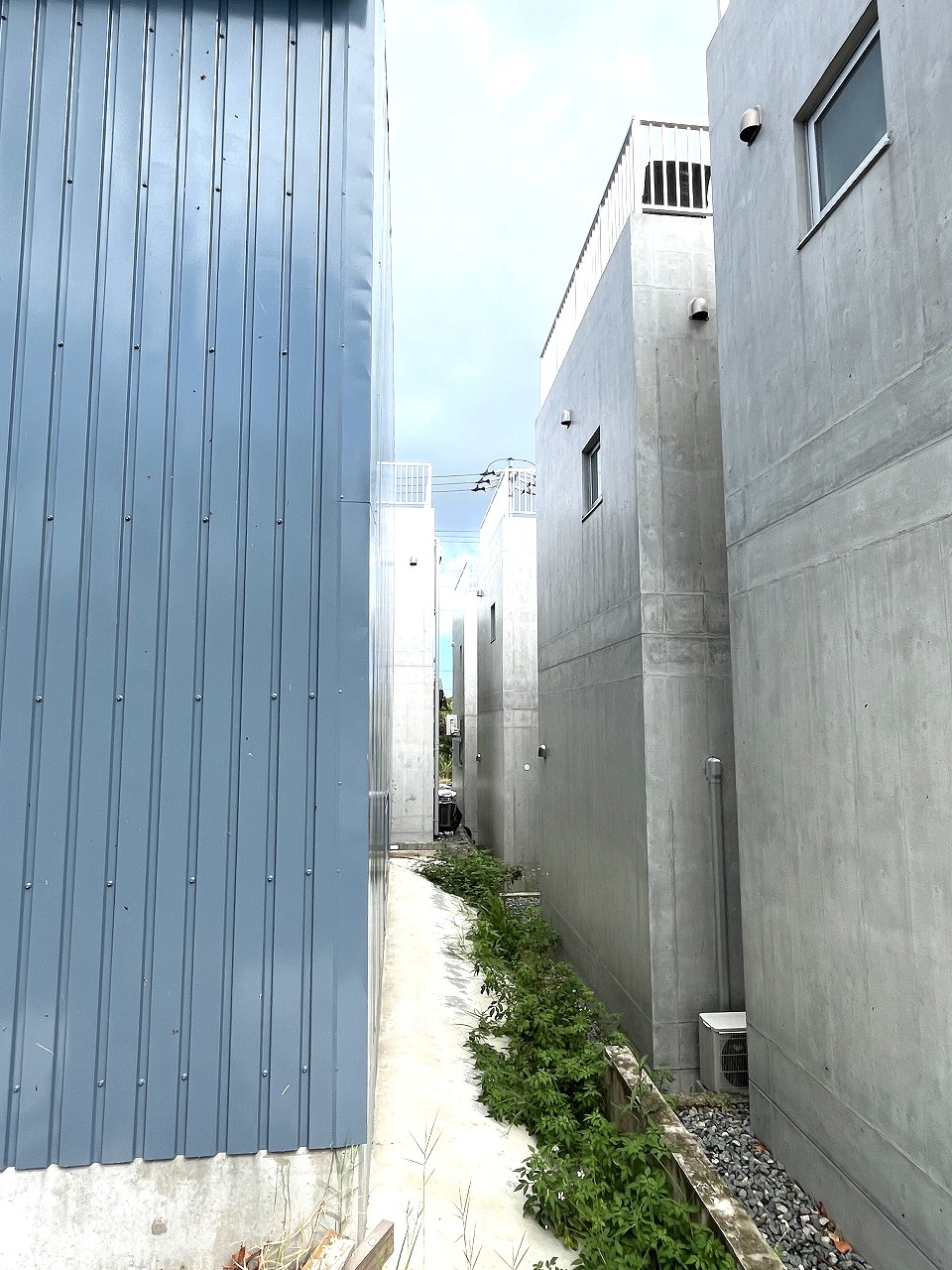 平良久貝　久松漁港すぐガレージハウス　新築鉄骨造　建物35坪　土地128坪