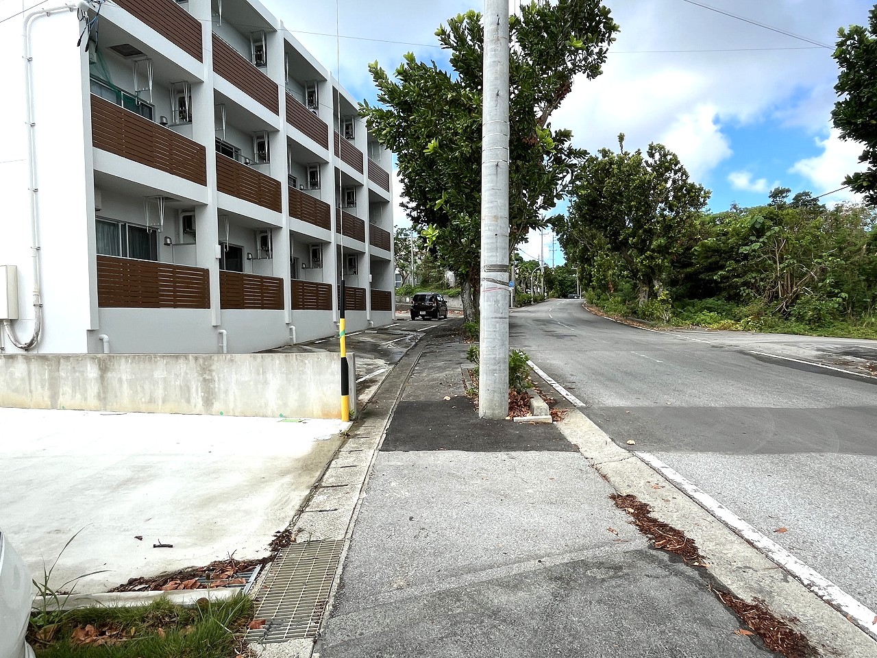 平良久貝　久松漁港すぐガレージハウス　新築鉄骨造　建物35坪　土地128坪
