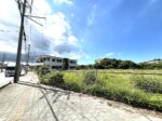 平良西仲宗根　北中近く　角地　約500坪　畑