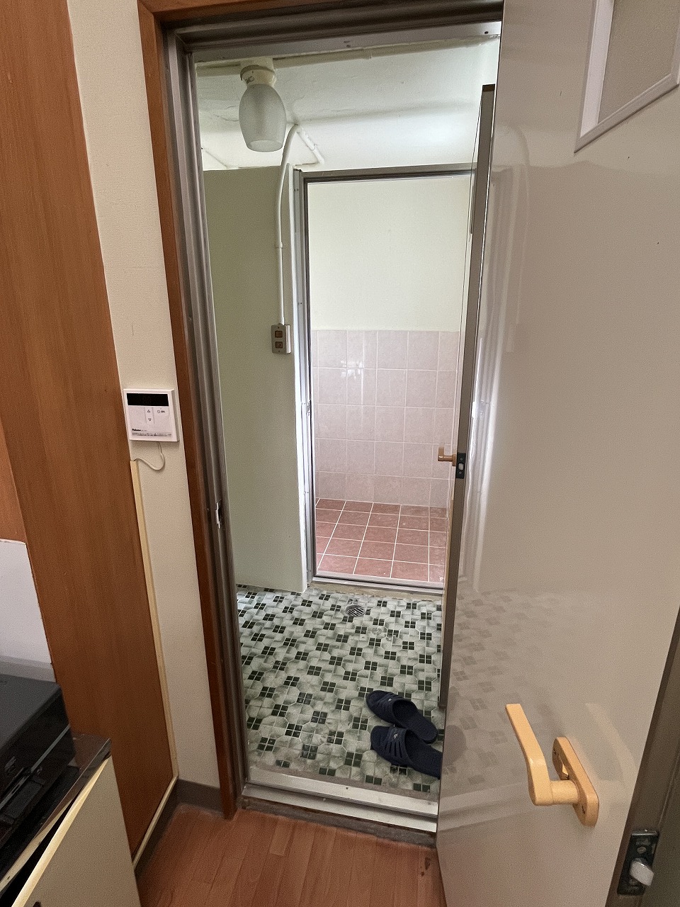 平良東仲宗根　未来創造センター近く　RCB造平屋建　建物31坪　土地61坪