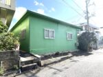 平良東仲宗根　未来創造センター近く　RCB造平屋建　建物31坪　土地61坪